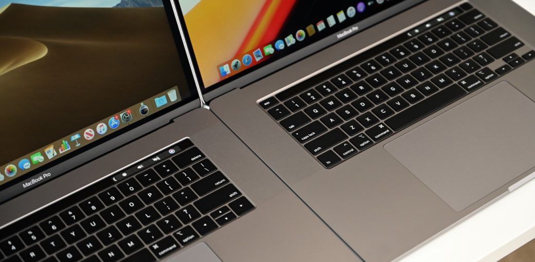 Два MacBook Pro