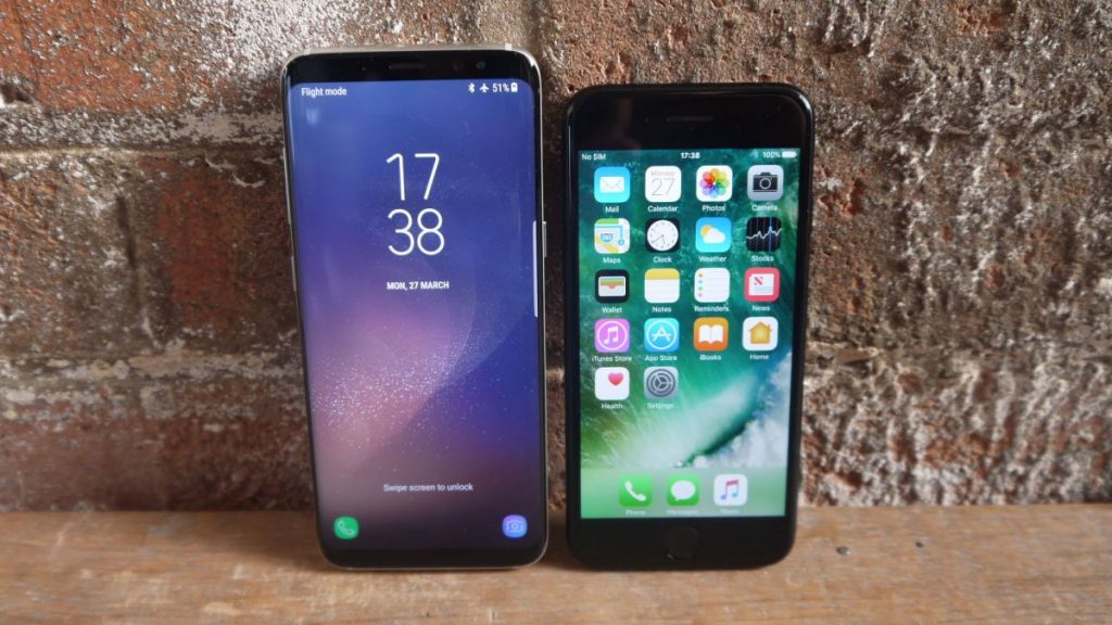 iPhone против Samsung